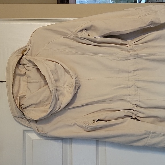 Jacket - Picture 5 of 7